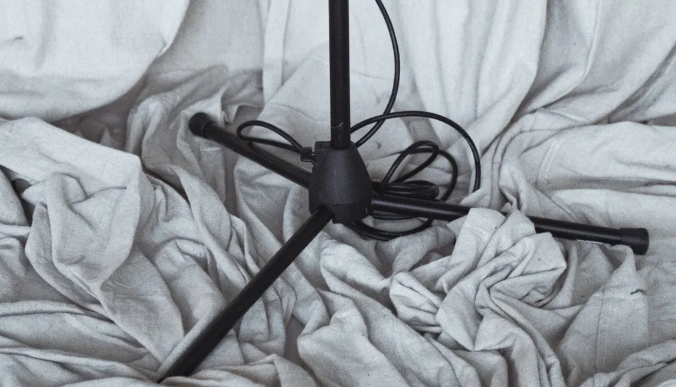 Set Up Your Microphone Stand in 5 Easy Steps